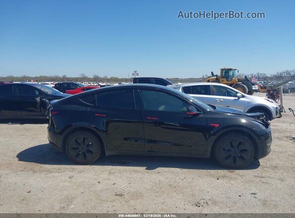 7SAYGDEE5SA345832 2025 TESLA MODEL Y Черный Вид щитка приборов