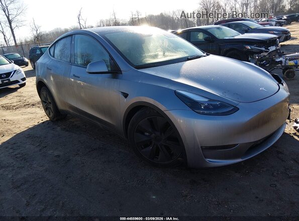 7SAYGDEE5SA364929 2025 TESLA MODEL Y Gray Przód prawy