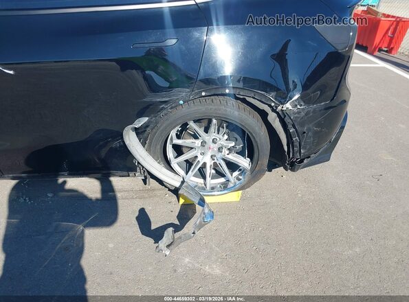 7SAYGDEE6NF376675 2022 TESLA MODEL Y Black წინა ხედი