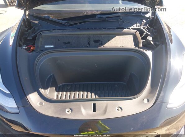 7SAYGDEE6NF376675 2022 TESLA MODEL Y Black უკანა ხედი