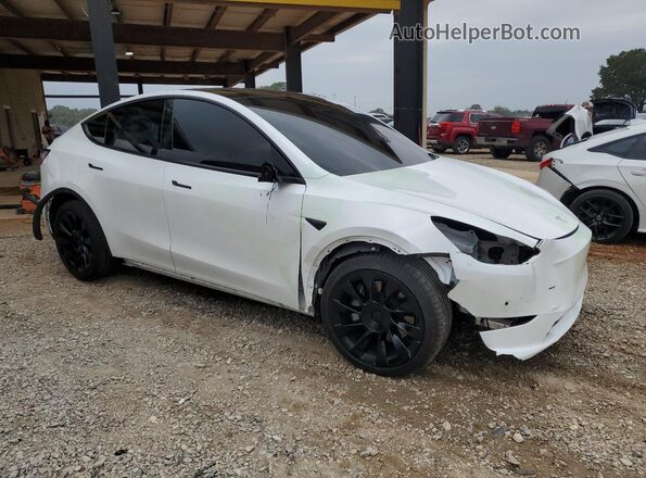 7SAYGDEE6NF385845 2022 TESLA MODEL Белый Передняя правая четверть