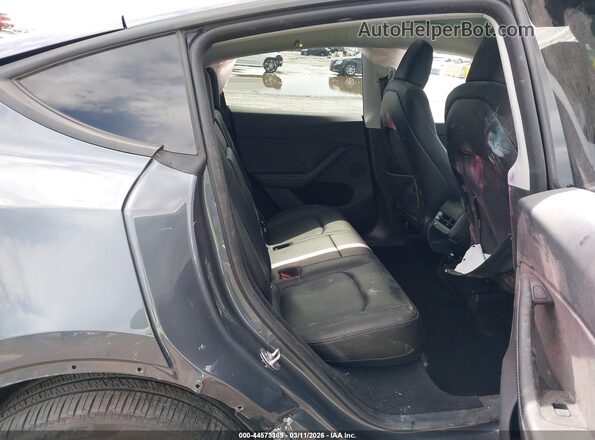 7SAYGDEE6PA190098 2023 TESLA MODEL Y Gray VIN կոդի պիտակի տեսք