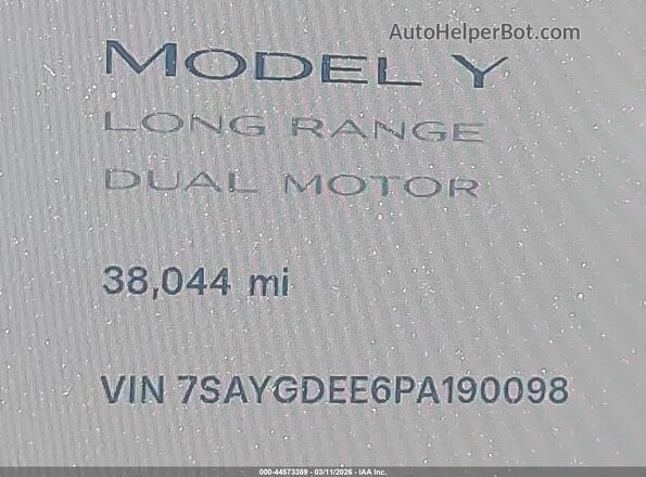 7SAYGDEE6PA190098 2023 TESLA MODEL Y Gray 