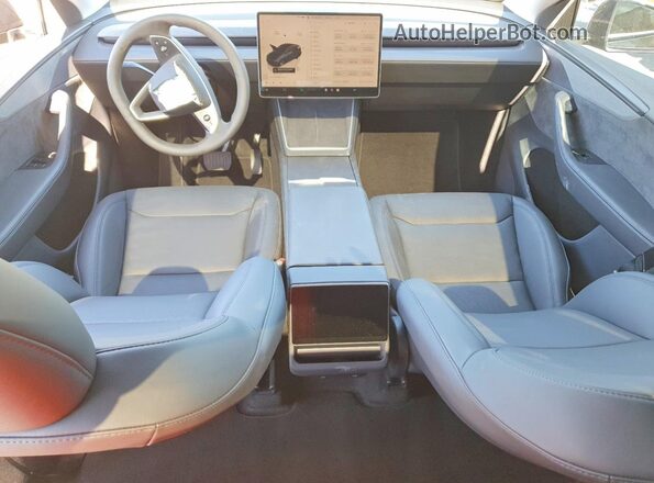 7SAYGDEE6TA396497 2026 TESLA MODEL Charcoal Вид панелі приладів