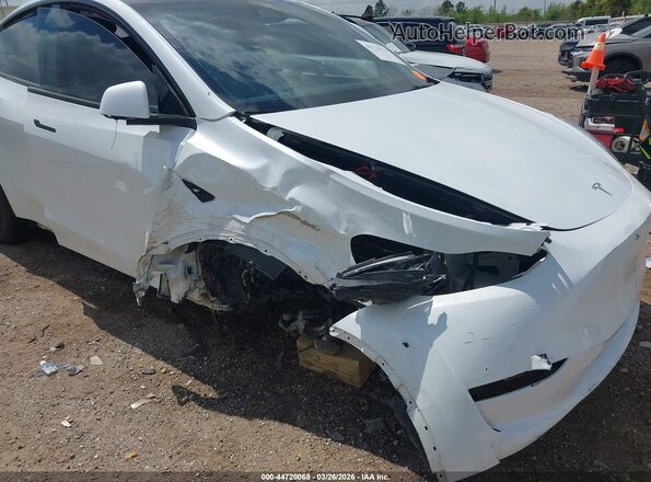 7SAYGDEE7PA149883 2023 TESLA MODEL Y White Vista frontal