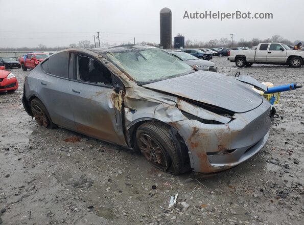 7SAYGDEE7SA360073 2025 TESLA MODEL Gray Przód prawy