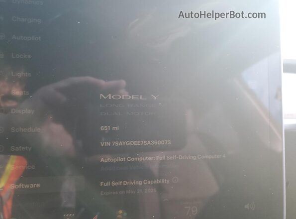 7SAYGDEE7SA360073 2025 TESLA MODEL Gray Widok zestawu wskaźników