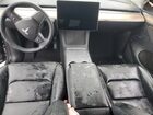 2025 Tesla Model Y Gray vin: 7SAYGDEE7SA360073