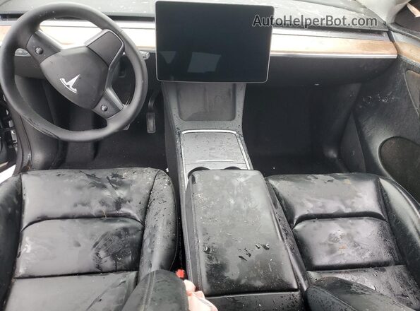 7SAYGDEE7SA360073 2025 TESLA MODEL Gray Widok deski rozdzielczej