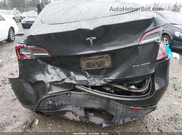 7SAYGDEE7SF247825 2025 TESLA MODEL Y Gray 