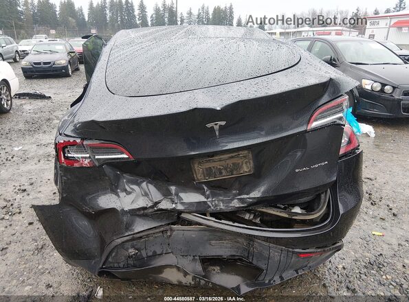 7SAYGDEE7SF247825 2025 TESLA MODEL Y Gray 