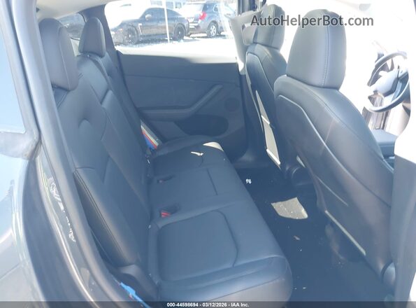7SAYGDEE8PA210870 2023 TESLA MODEL Y Gray Вид наклейки з VIN-кодом