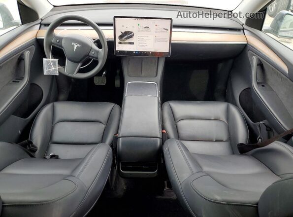 7SAYGDEE8PA211064 2023 TESLA MODEL Угольный Вид панели приборов