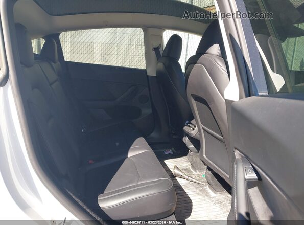 7SAYGDEE8PF865808 2023 TESLA MODEL Y White Vista de la etiqueta del VIN