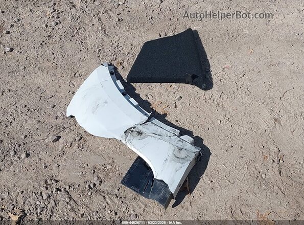 7SAYGDEE8PF865808 2023 TESLA MODEL Y White Vista del cuadro de instrumentos