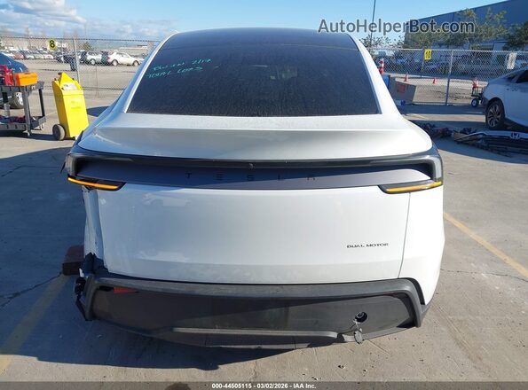 7SAYGDEE8TF356313 2026 TESLA MODEL Y White 