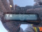 2024 Tesla Model Y Black vin: 7SAYGDEEXRA236129