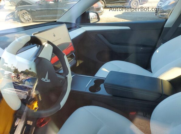 7SAYGDEEXRA236129 2024 TESLA MODEL Black ხელსაწყოთა პანელის ხედი