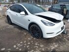 2022 Tesla Model Y Performance Dual Motor All-wheel Drive White vin: 7SAYGDEF0NF567680