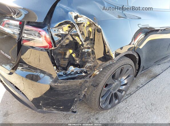 7SAYGDEF1NF392727 2022 TESLA MODEL Y Black წინა ხედი