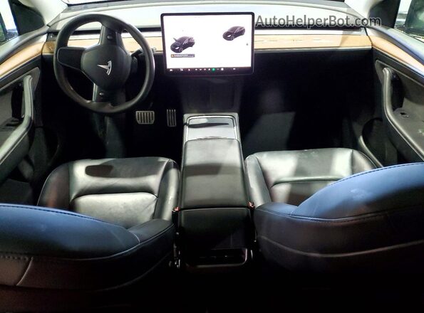 7SAYGDEF1NF549205 2022 TESLA MODEL Черный Вид панели приборов