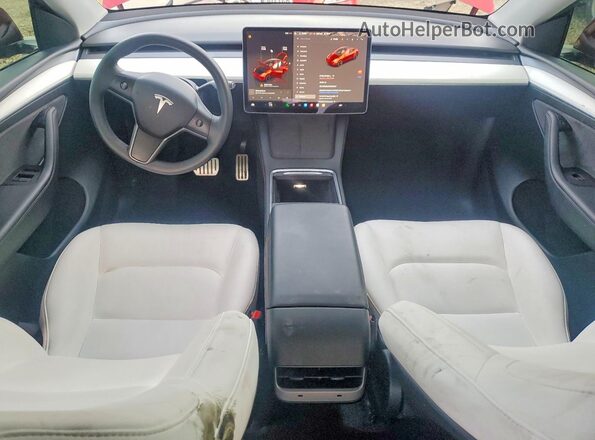 7SAYGDEF2RF024417 2024 TESLA MODEL Red წინა პანელის ხედი