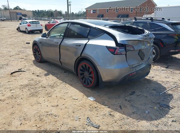 7SAYGDEF3RA294513 2024 TESLA MODEL Y Silver Հետևի ձախ