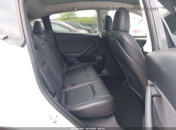 7SAYGDEF4NF538070 2022 TESLA MODEL Y White VIN კოდის სტიკერის ხედი
