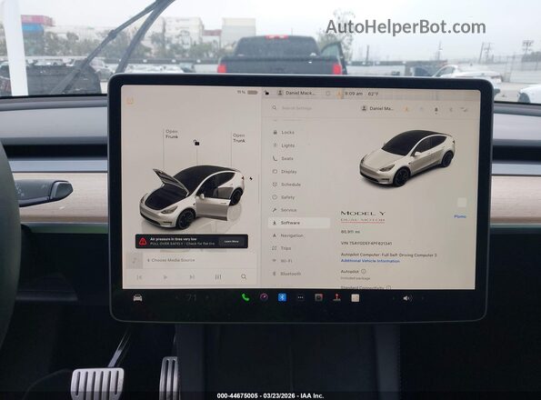 7SAYGDEF4PF621341 2023 TESLA MODEL Y White Widok tylnych siedzeń