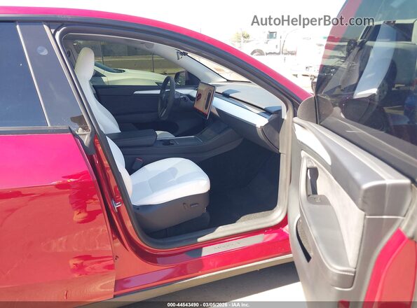 7SAYGDEF9RF101218 2024 TESLA MODEL Y Red Սալոնի դիմացի տեսք