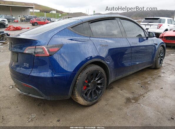 7SAYGDEF9RF169843 2024 TESLA MODEL Y Blue Задня права чверть