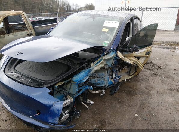 7SAYGDEF9RF169843 2024 TESLA MODEL Y Blue Вид спереду