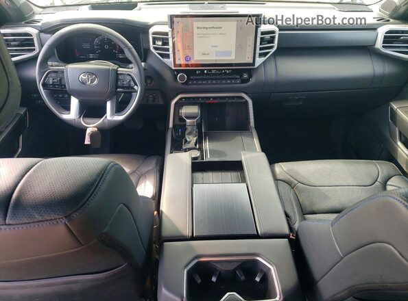 7SVAAABA1SX060513 2025 TOYOTA SEQUOIA Gray წინა პანელის ხედი