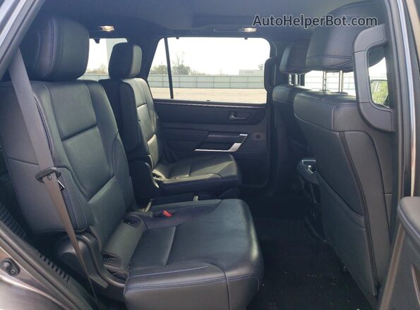 7SVAAABA1SX060513 2025 TOYOTA SEQUOIA Gray უკანა სალონის ხედი