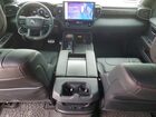 2024 Toyota Sequoia Sr5 Коричневый vin: 7SVAAABA4RX022025