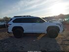 2025 Toyota Sequoia Trd Pro Белый vin: 7SVAAABA5SX052706
