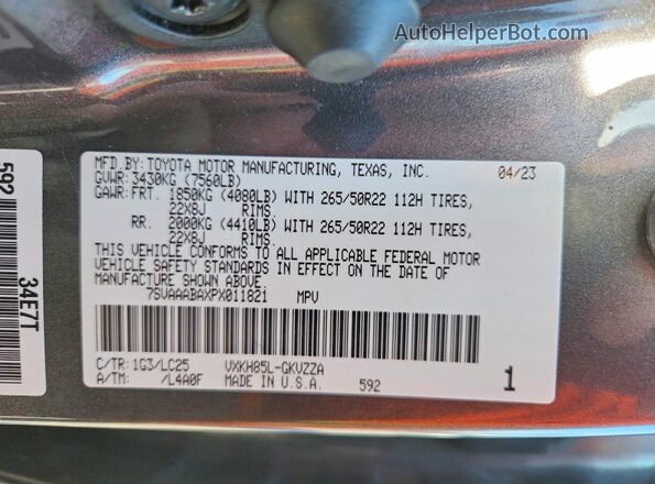 7SVAAABAXPX011821 2023 TOYOTA SEQUOIA Серый Вид наклейки с VIN-кодом