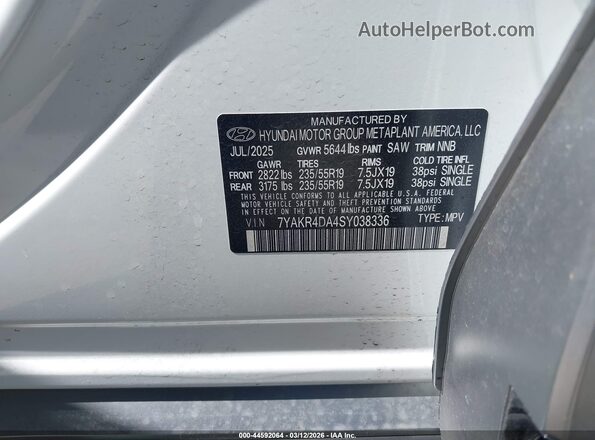 7YAKR4DA4SY038336 2025 HYUNDAI IONIQ 5 White Vista del compartimento del motor