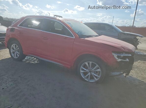 WA1DECF38R1049860 2024 AUDI Q3 Red Вид спереду