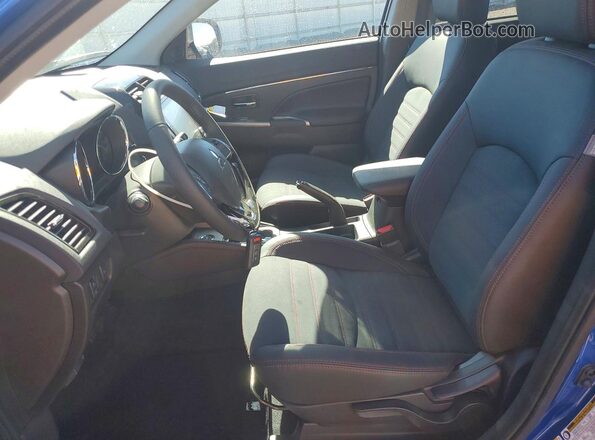 JA4ARUAUXTU011050 2026 MITSUBISHI OUTLANDER Синий Вид панели приборов