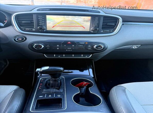 5XYPKDA56GG030215 2016 KIA SORENTO Черный 