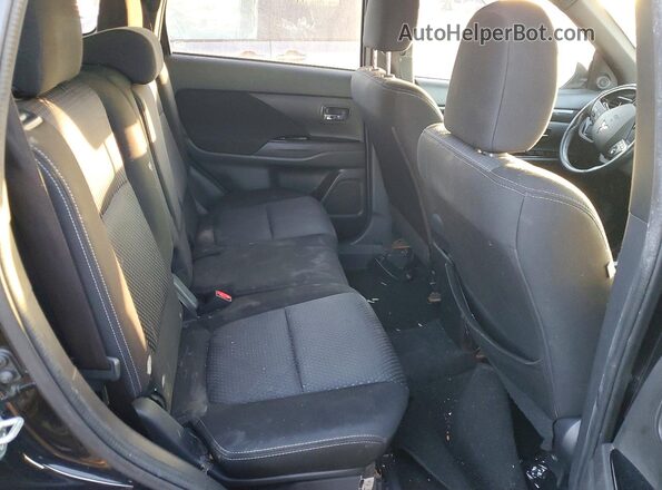 JA4AD3A37JZ020675 2018 MITSUBISHI OUTLANDER Черный Вид задней части салона