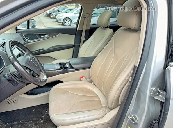 2LMPJ8LP7KBL53999 2019 LINCOLN NAUTILUS Серебряный Панорамный вид салона 360°