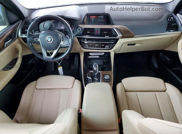 5UXTR9C5XJLC68831 2018 BMW X3 Black Widok zestawu wskaźników