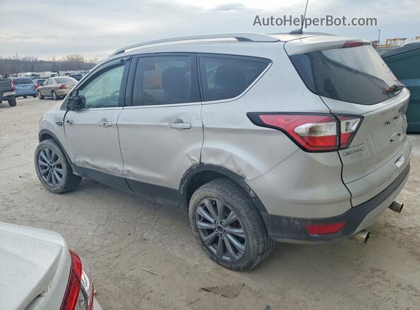 1FMCU0JDXHUE57577 2017 FORD ESCAPE Серебряный Задняя левая четверть