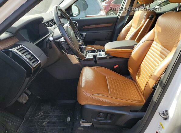 SALRR2RK8JA047746 2018 LAND ROVER DISCOVERY Белый Вид панели приборов