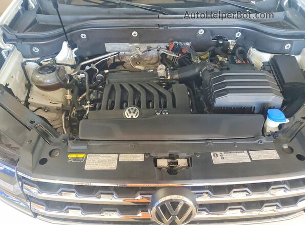1V2UR2CA8KC504058 2019 VOLKSWAGEN ATLAS White Widok naklejki z numerem VIN