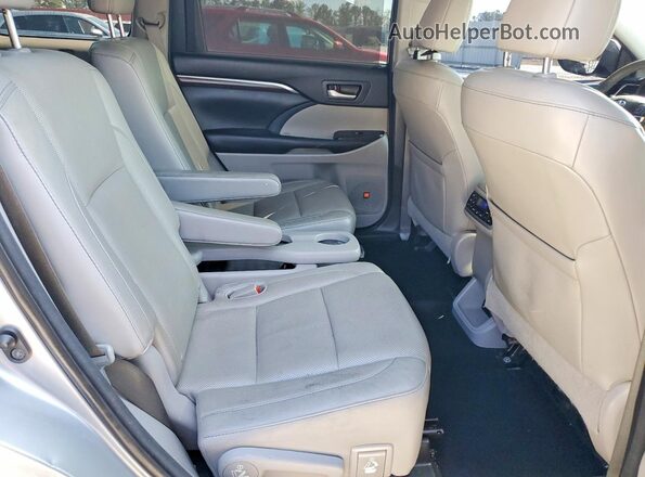 5TDYKRFH7GS126751 2016 TOYOTA LIMITED Серебряный Вид подкапотного пространства