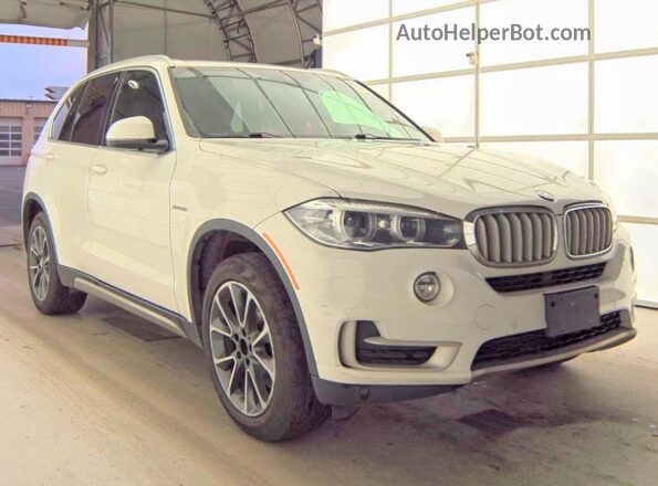 5UXKR0C52J0Y02782 2018 BMW X5 Белый Передняя левая четверть