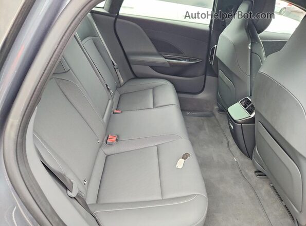 50EA1PFA4PA006300 2023 LUCID AIR Серый Вид задней части салона